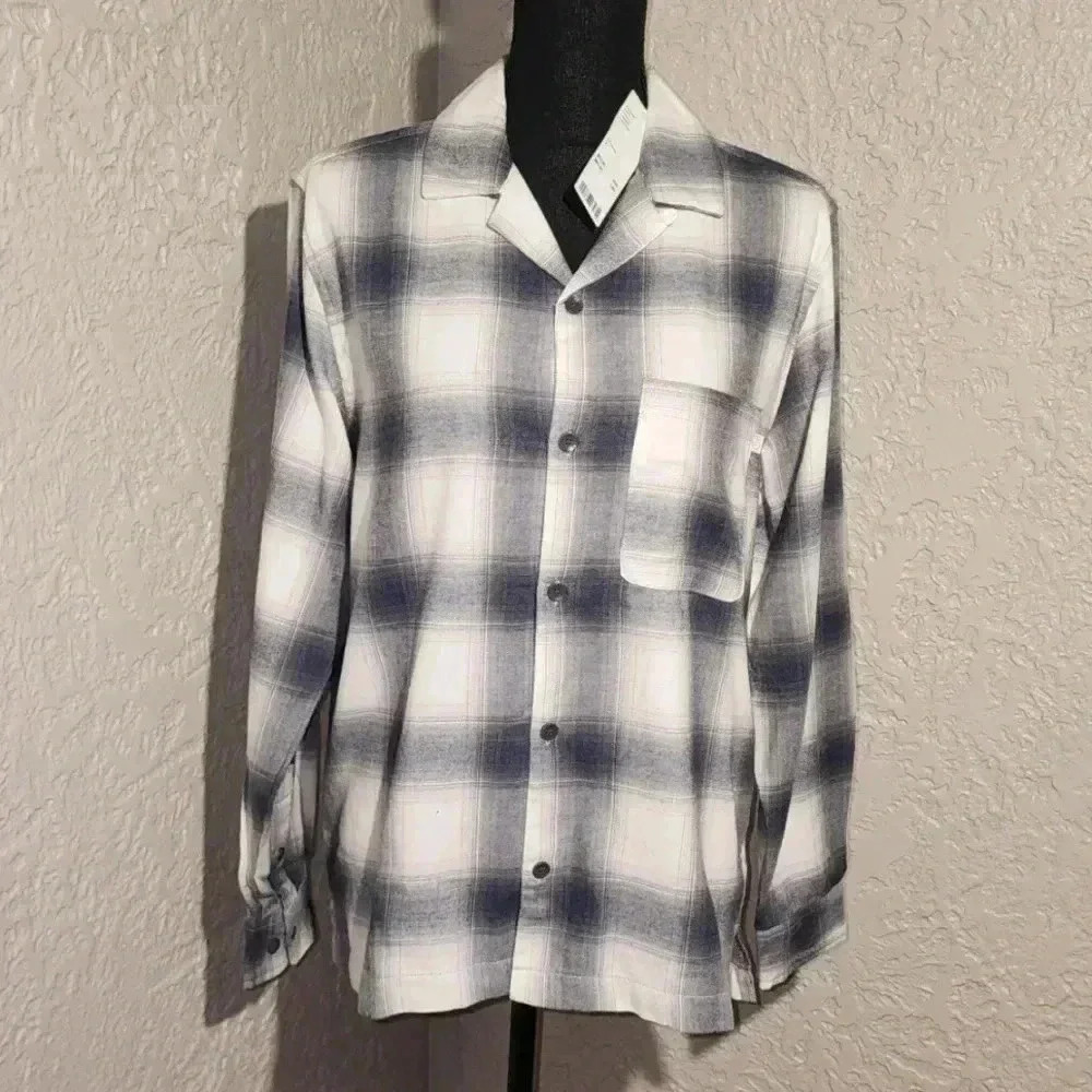 Urban outfitters long sleeve women's flannel